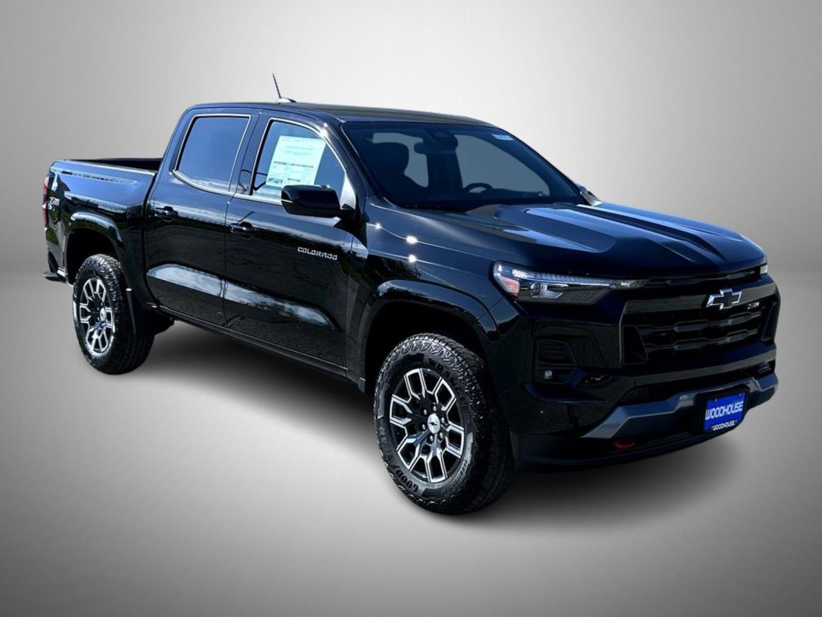 2026 Chevrolet Colorado Z71 photo 3