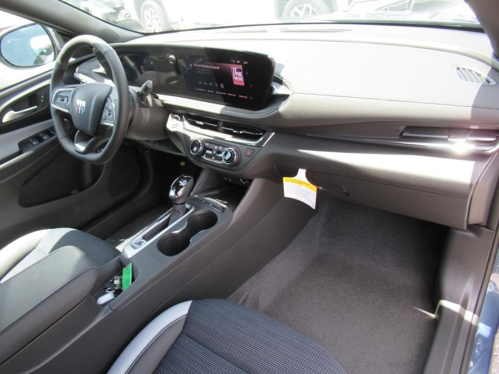 2025 Buick Envista Preferred photo 10