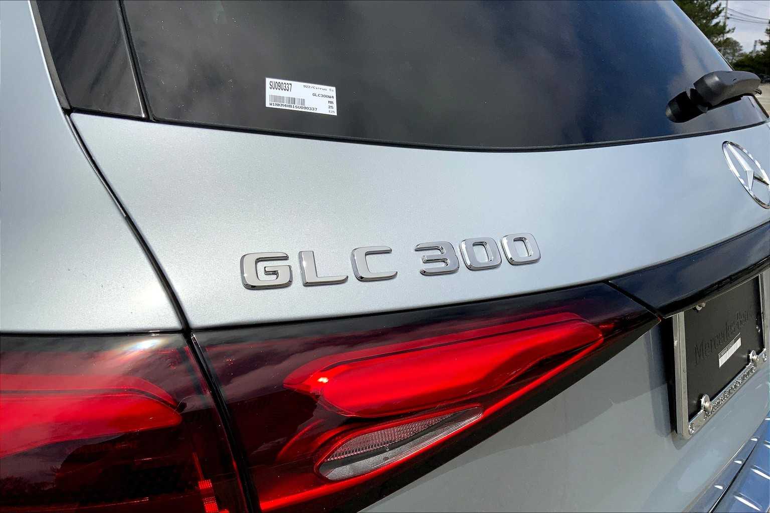 2025 Mercedes Benz GLC 300 4MATIC photo 16