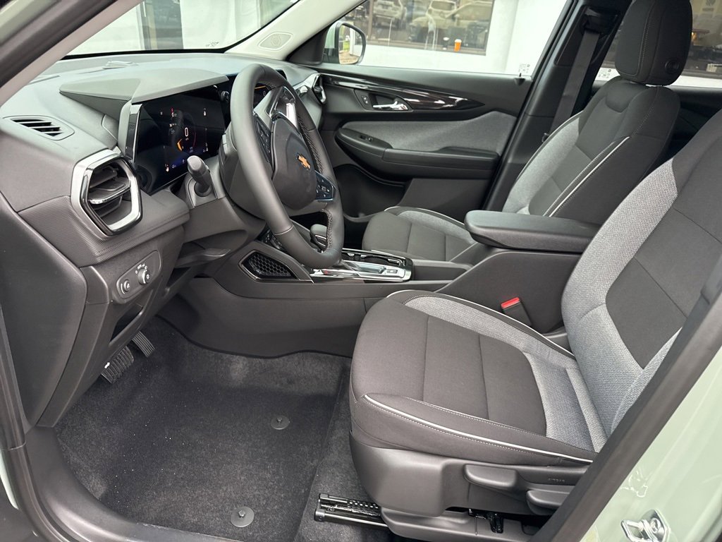 2026 Chevrolet Trailblazer LT photo 17