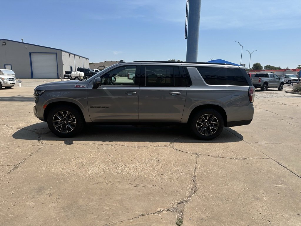 2022 Chevrolet Suburban Z71 photo 17