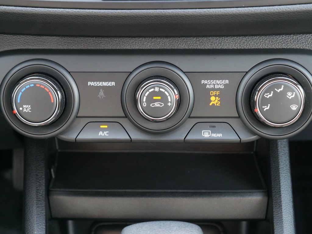 2024 Kia Forte LXS photo 16