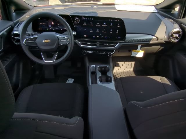2026 Chevrolet Equinox EV 1LT photo 5