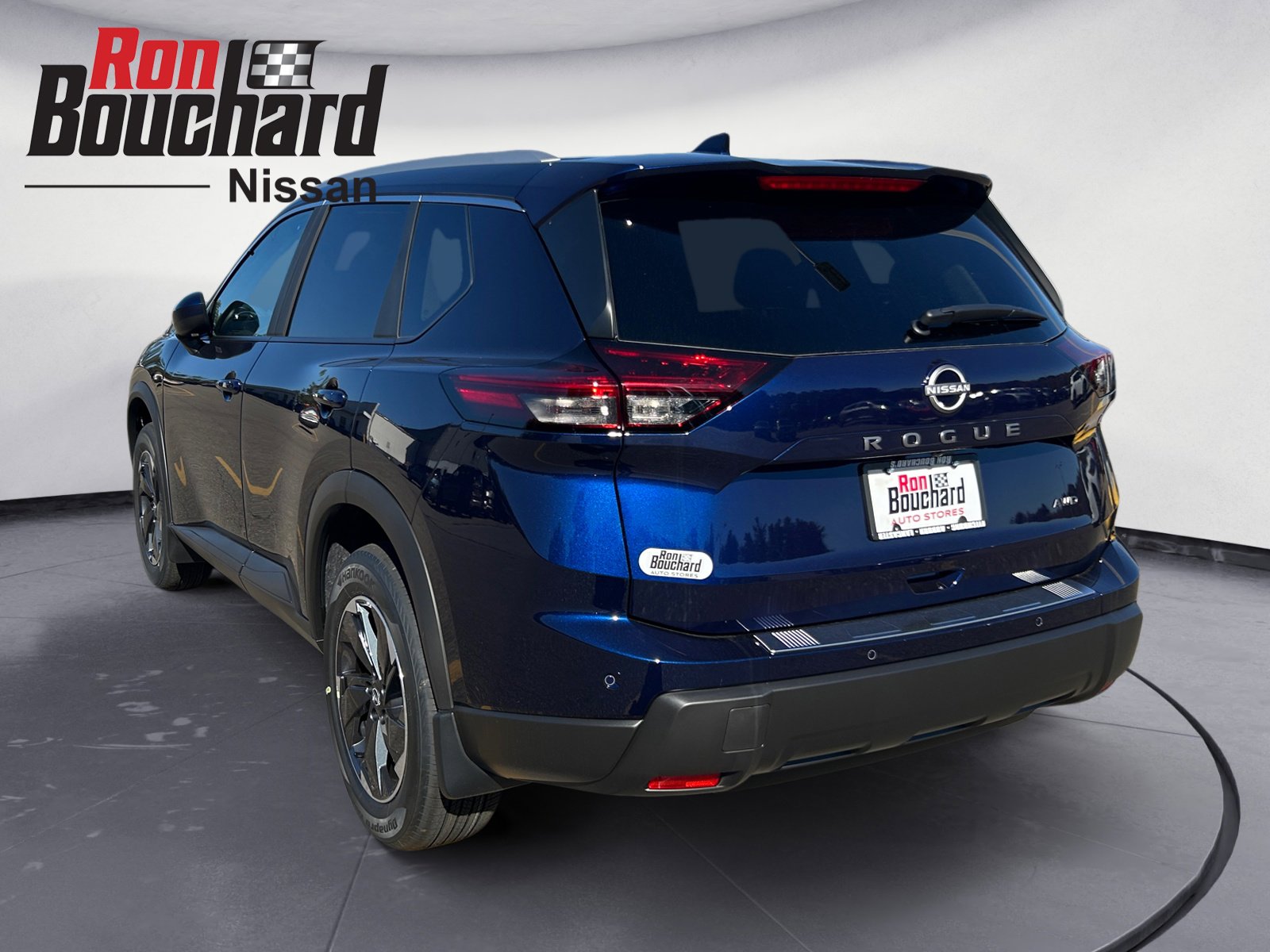 2026 Nissan Rogue SV photo 4