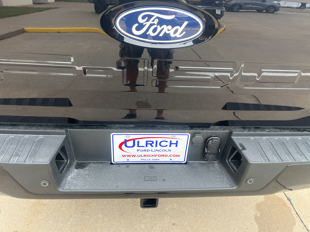 2025 Ford F-150 STX photo 18
