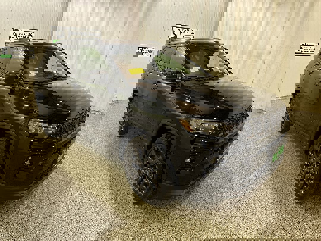 2026 Jeep Compass Limited Altitude's photo