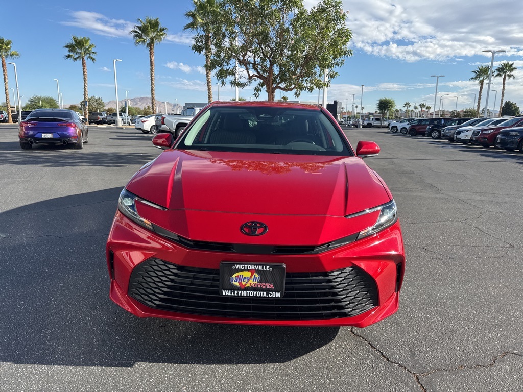 2025 Toyota Camry LE photo 3