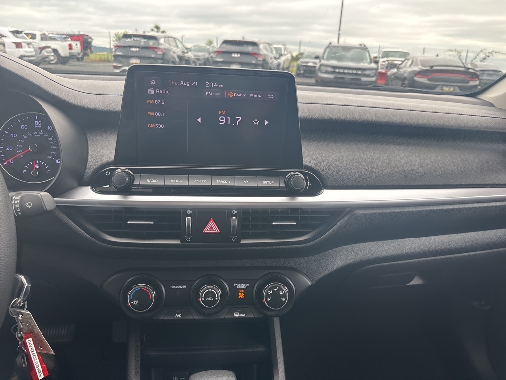 2023 Kia Forte LXS photo 7
