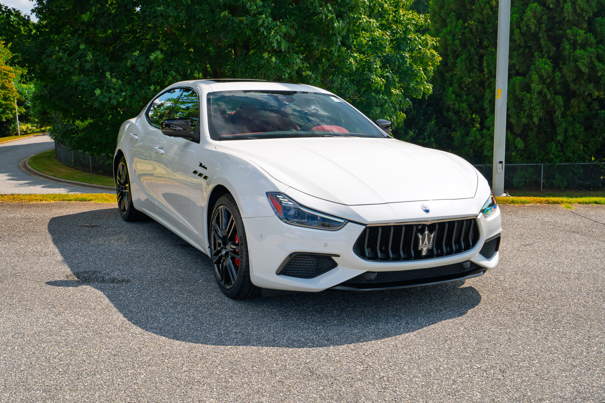 2022 Maserati Ghibli Modena Q4 photo 7