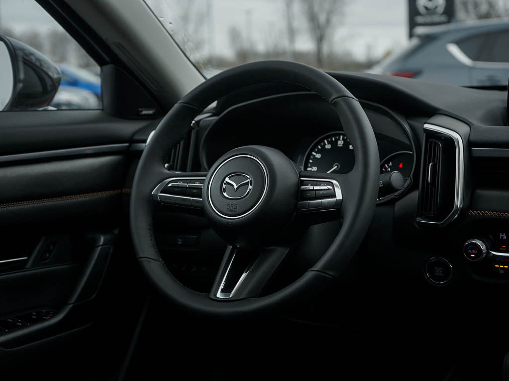 2025 Mazda CX-50 2.5 Premium Plus photo 14