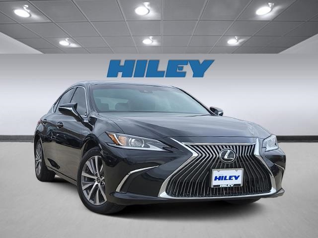 2021 Lexus ES 350's photo