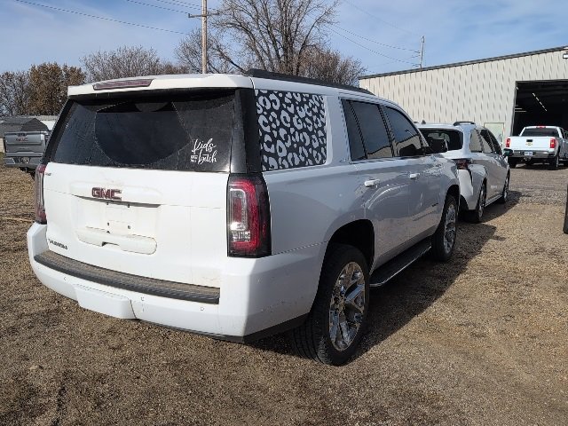 2019 Gmc Yukon SLT photo 2