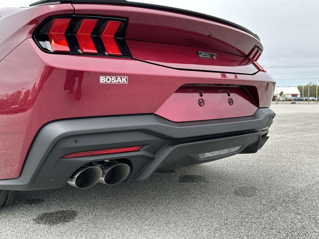 2025 Ford Mustang GT Premium photo 36