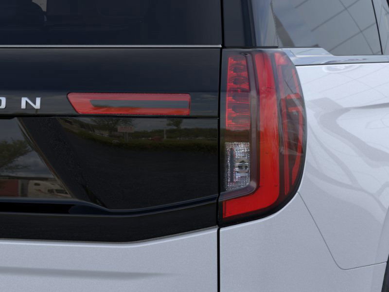 2025 Ford Expedition Platinum photo 4