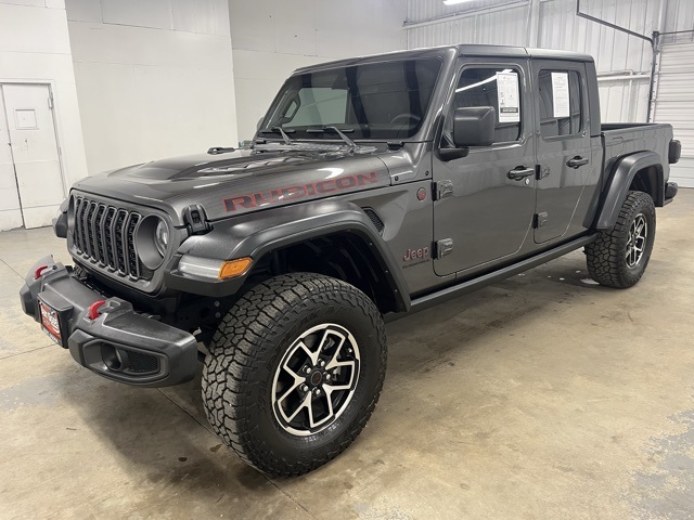 2024 Jeep Gladiator Rubicon photo 3