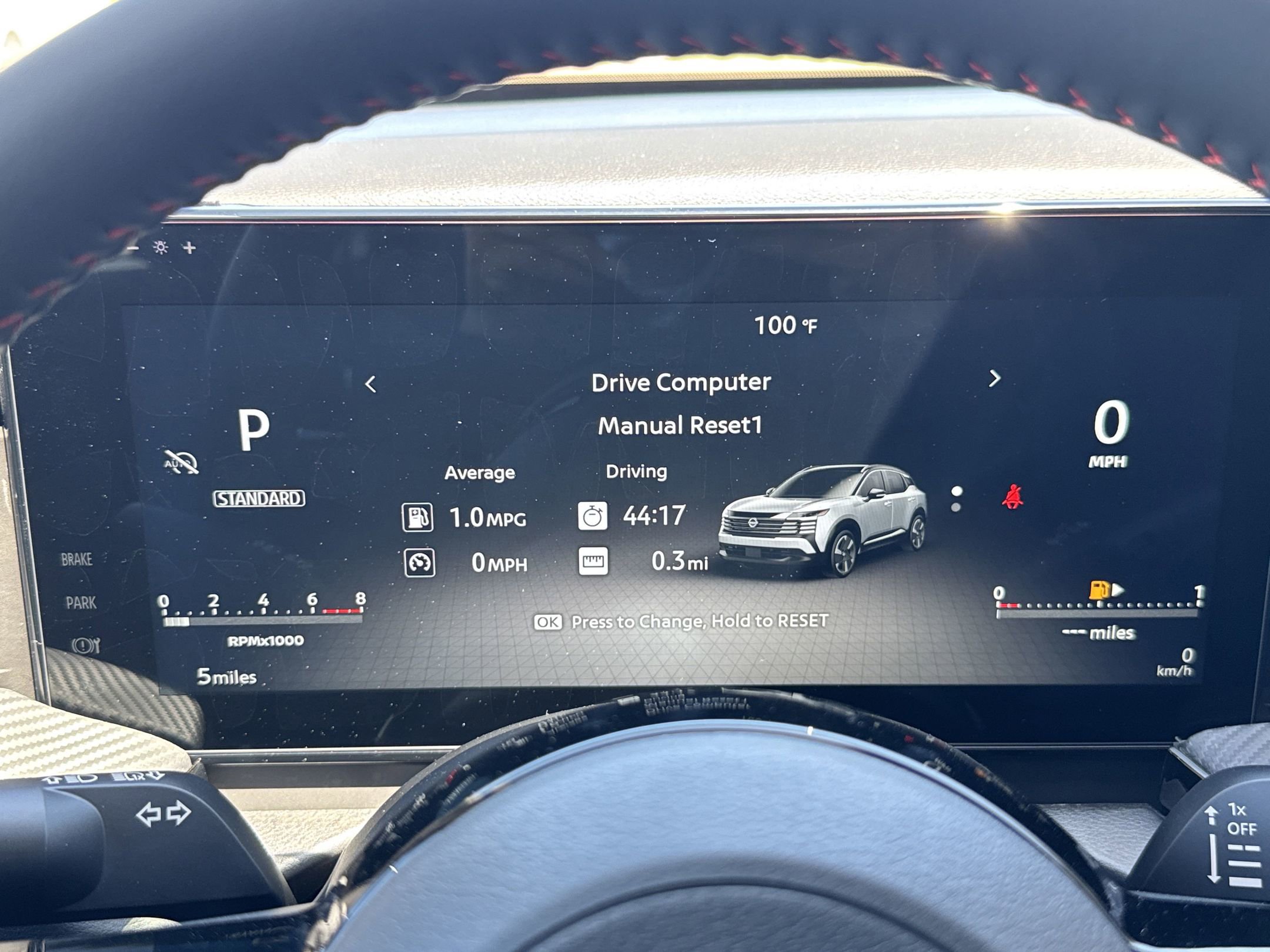 2025 Nissan Kicks SR photo 16