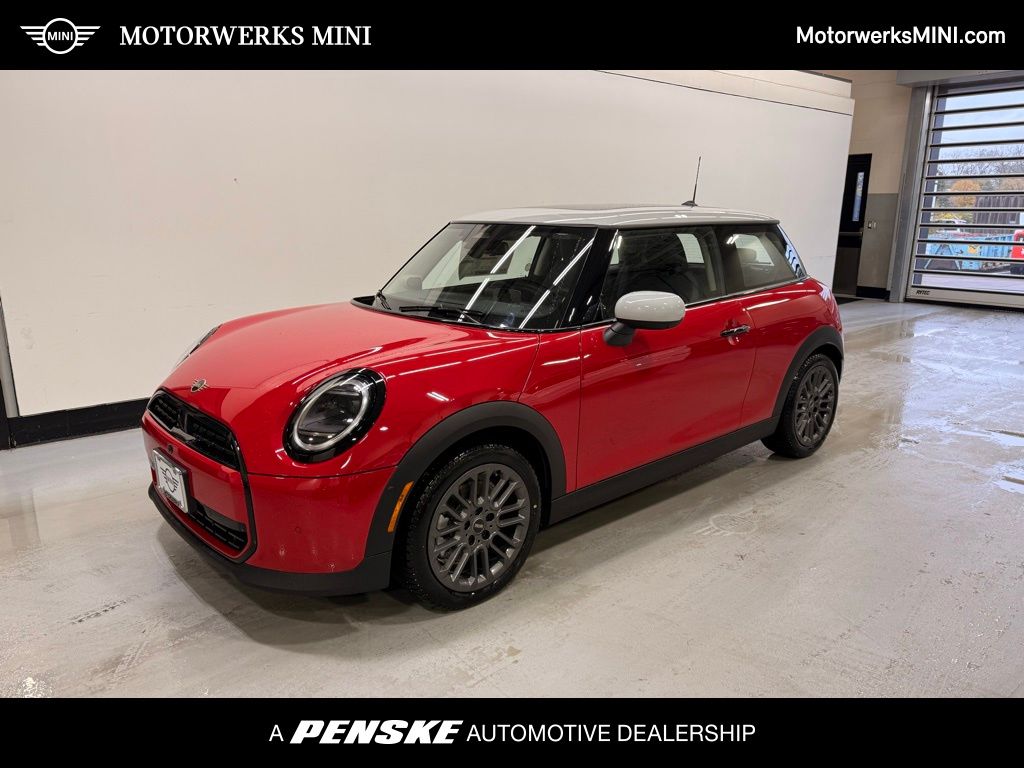 2026 MINI Hardtop 2 Door's photo