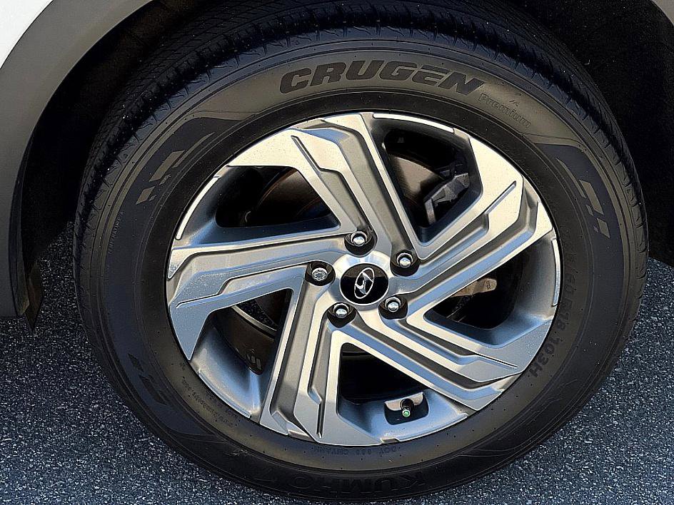 2022 Hyundai Santa Fe SEL photo 5