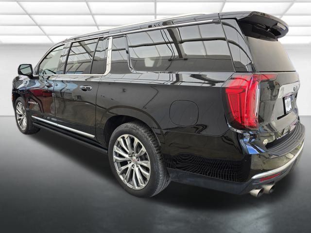 2021 Gmc Yukon XL Denali photo 2