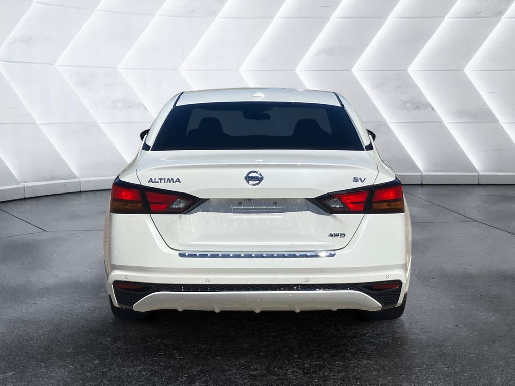 2022 Nissan Altima 2.5 SV photo 5