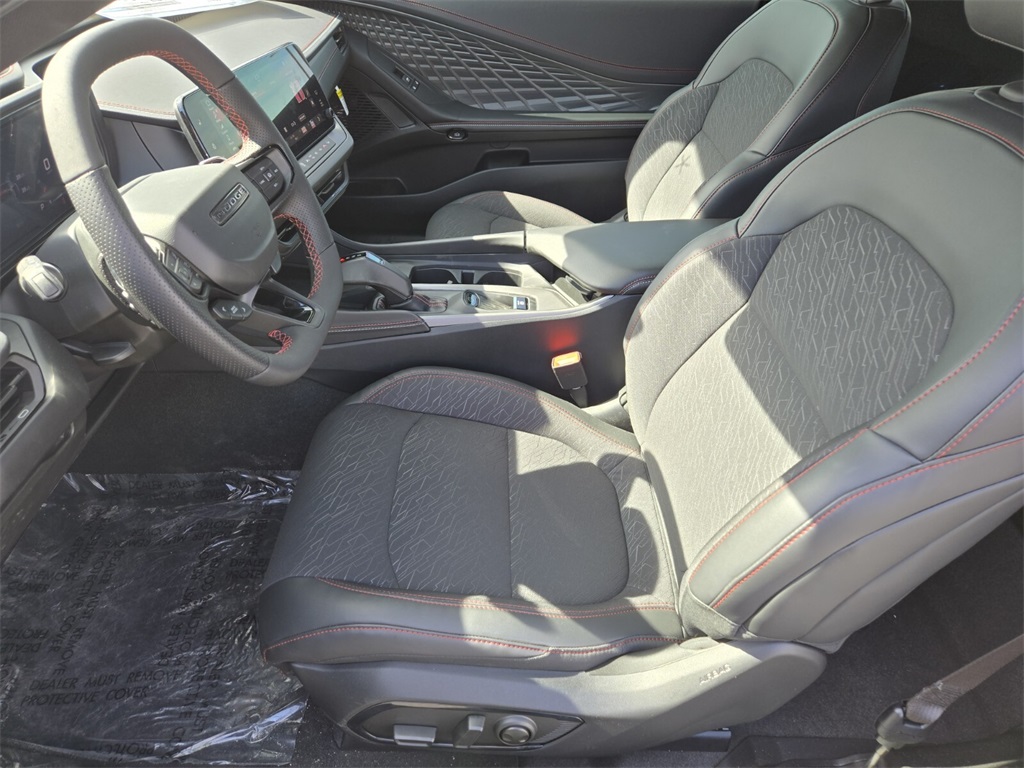 2025 Dodge Charger R/T photo 6