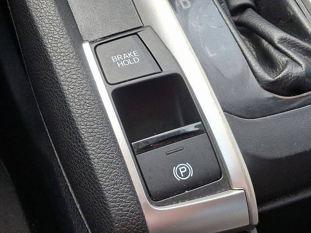2021 Honda Civic LX photo 24