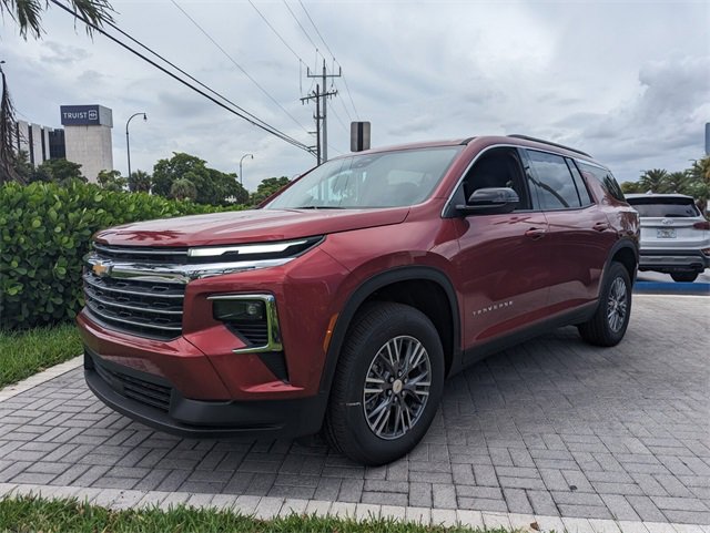 2025 Toyota RAV4 LE photo 4