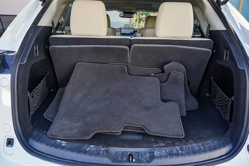 2023 Mazda CX-9 Touring photo 25