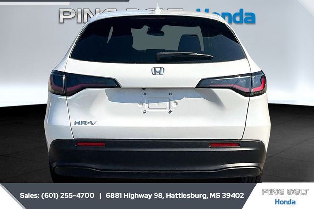 2026 Honda HR-V LX photo 4
