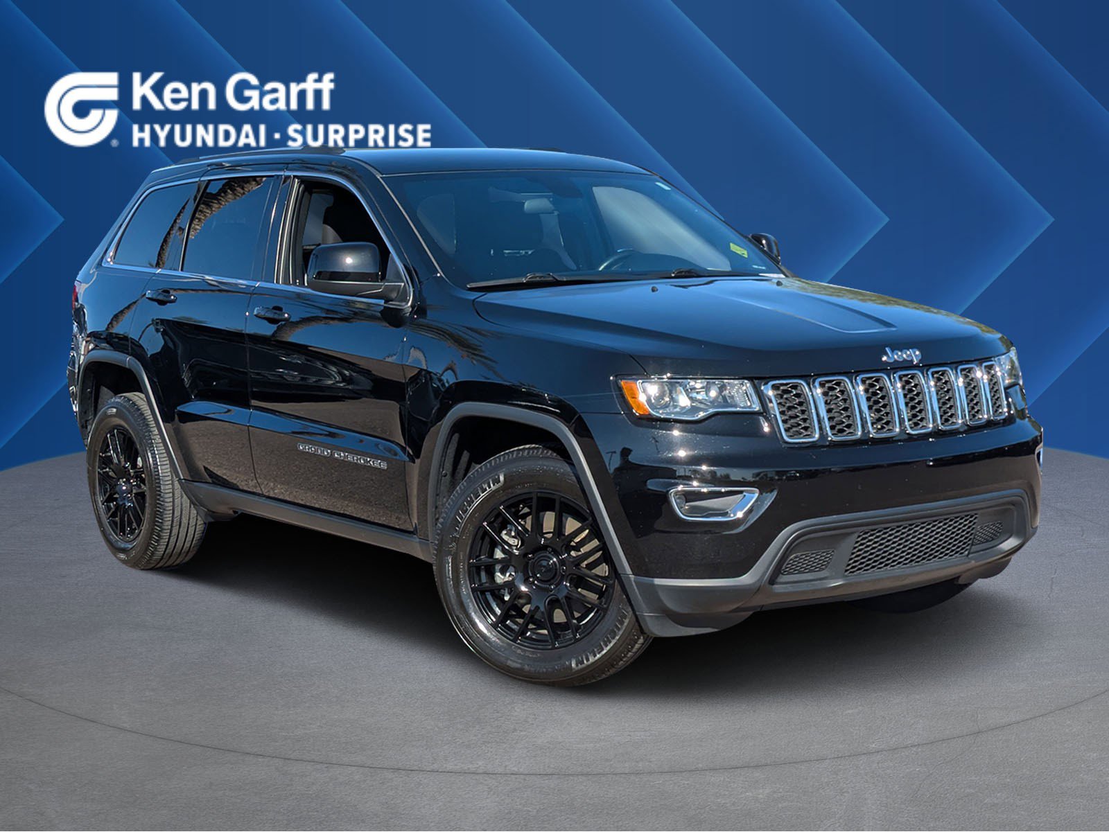 2021 Jeep Grand Cherokee Laredo E's photo