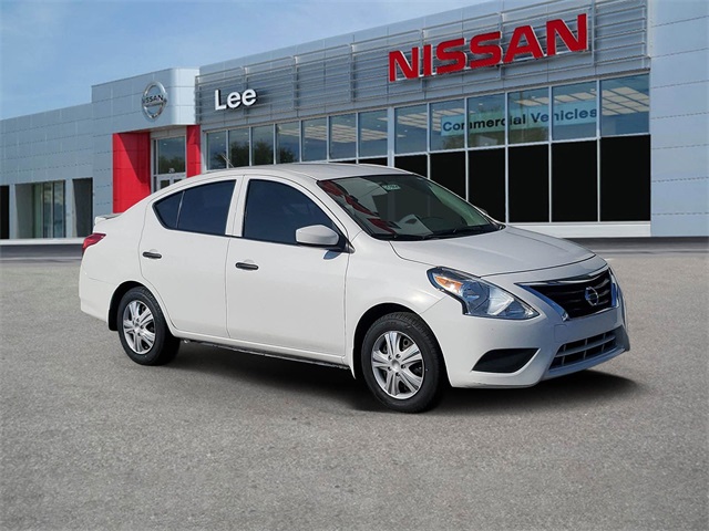 2018 Nissan Versa Sedan S Plus