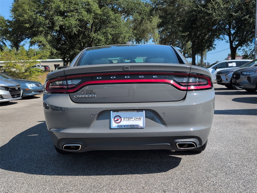 2023 Dodge Charger SXT photo 6