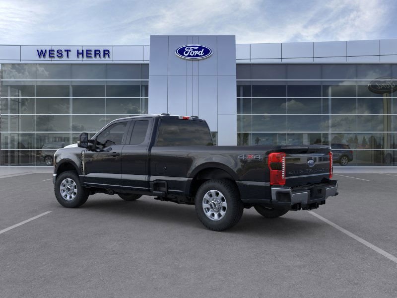 2025 Ford F-250 XLT photo 4