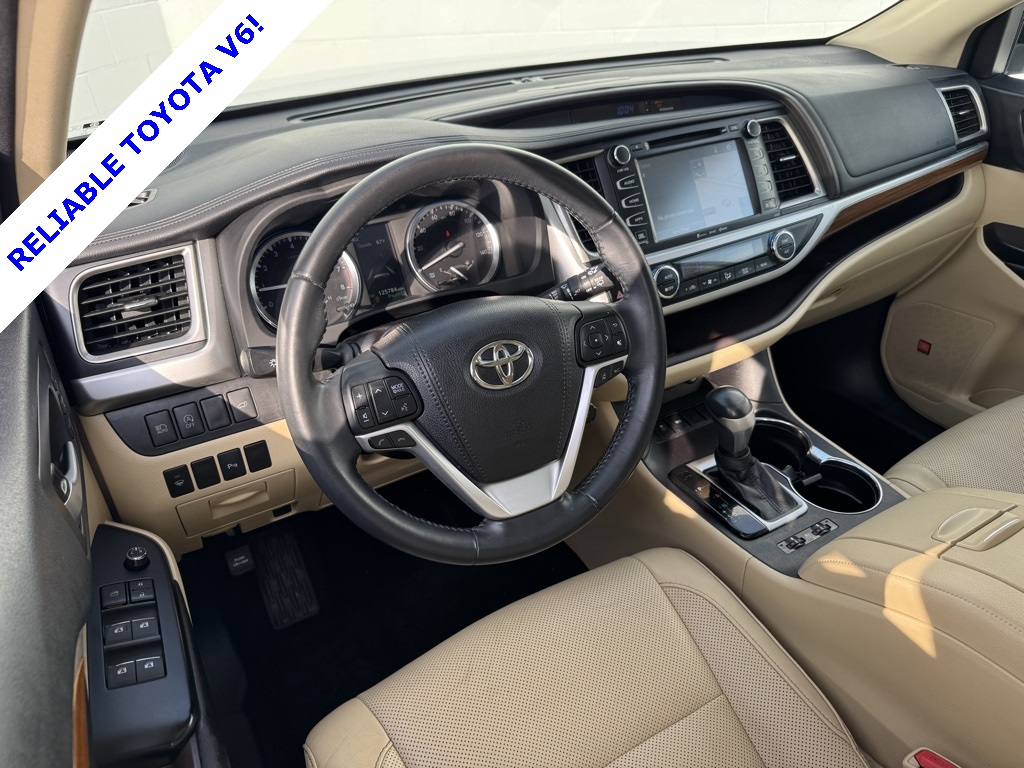 2018 Toyota Highlander Limited photo 2
