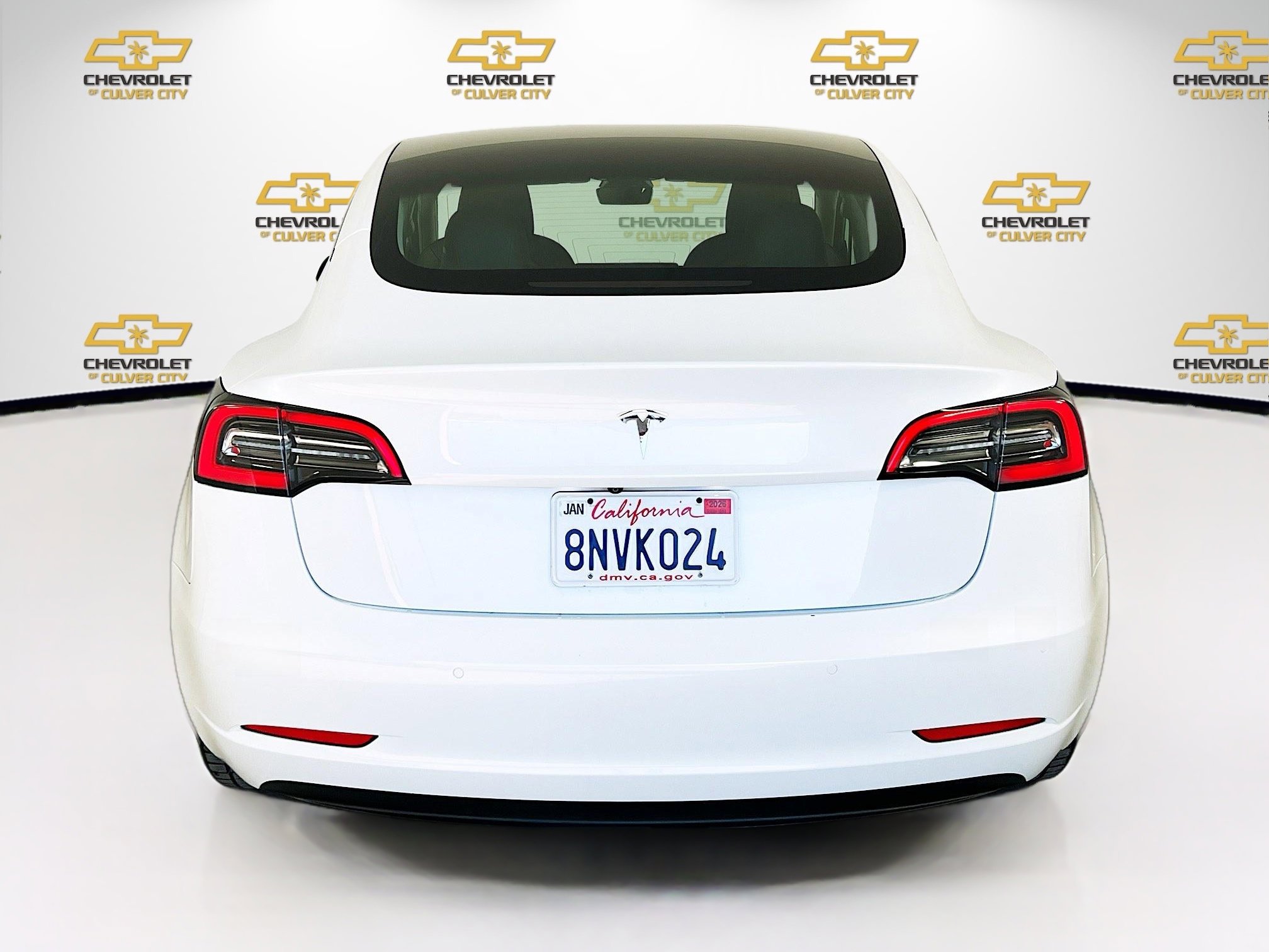 2020 Tesla Model 3 Standard Range Plus photo 6