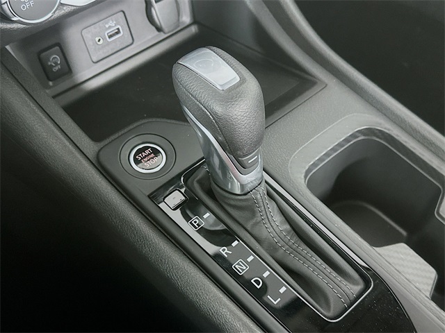 2025 Nissan Sentra S photo 17