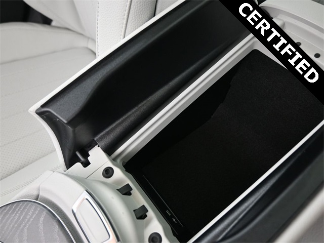 2022 Mercedes Benz E 350 photo 9
