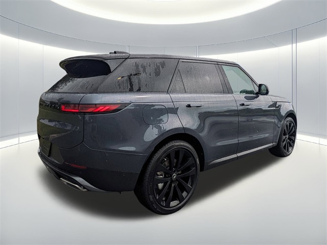 2025 Land Rover Range Rover Sport SE photo 2