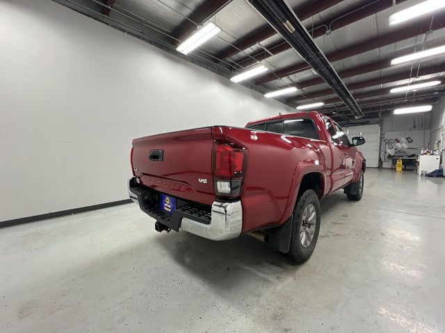 2019 Toyota Tacoma SR5 photo 8