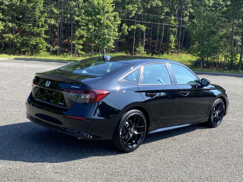 2025 Honda Civic Hybrid Sport photo 2