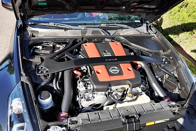 Used 2020 Black Nissan Nismo image 12