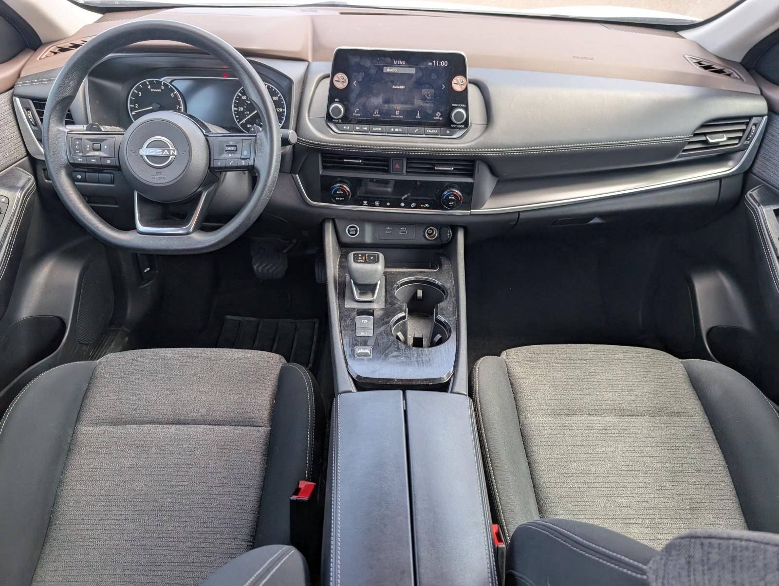 Used 2023 SILVER Nissan SV image 23