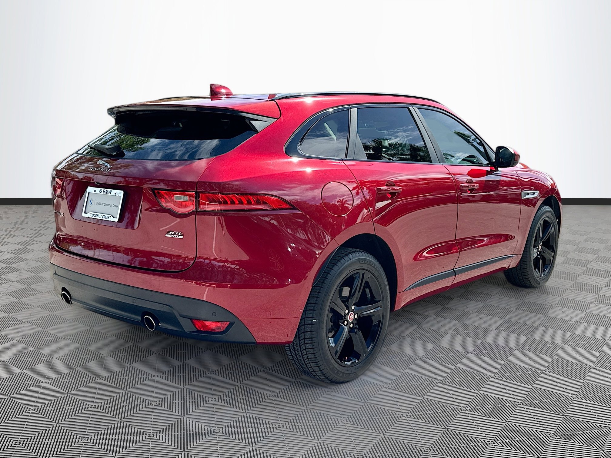 2018 Jaguar F-PACE R-Dynamic SE photo 7