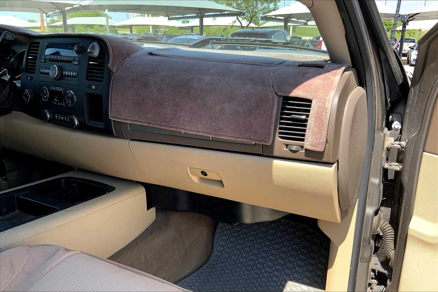 2013 Chevrolet Silverado 1500 LT photo 16