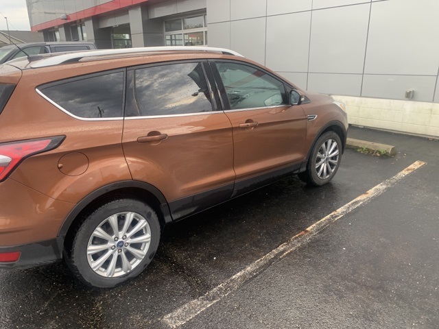 2017 Ford Escape Titanium photo 5