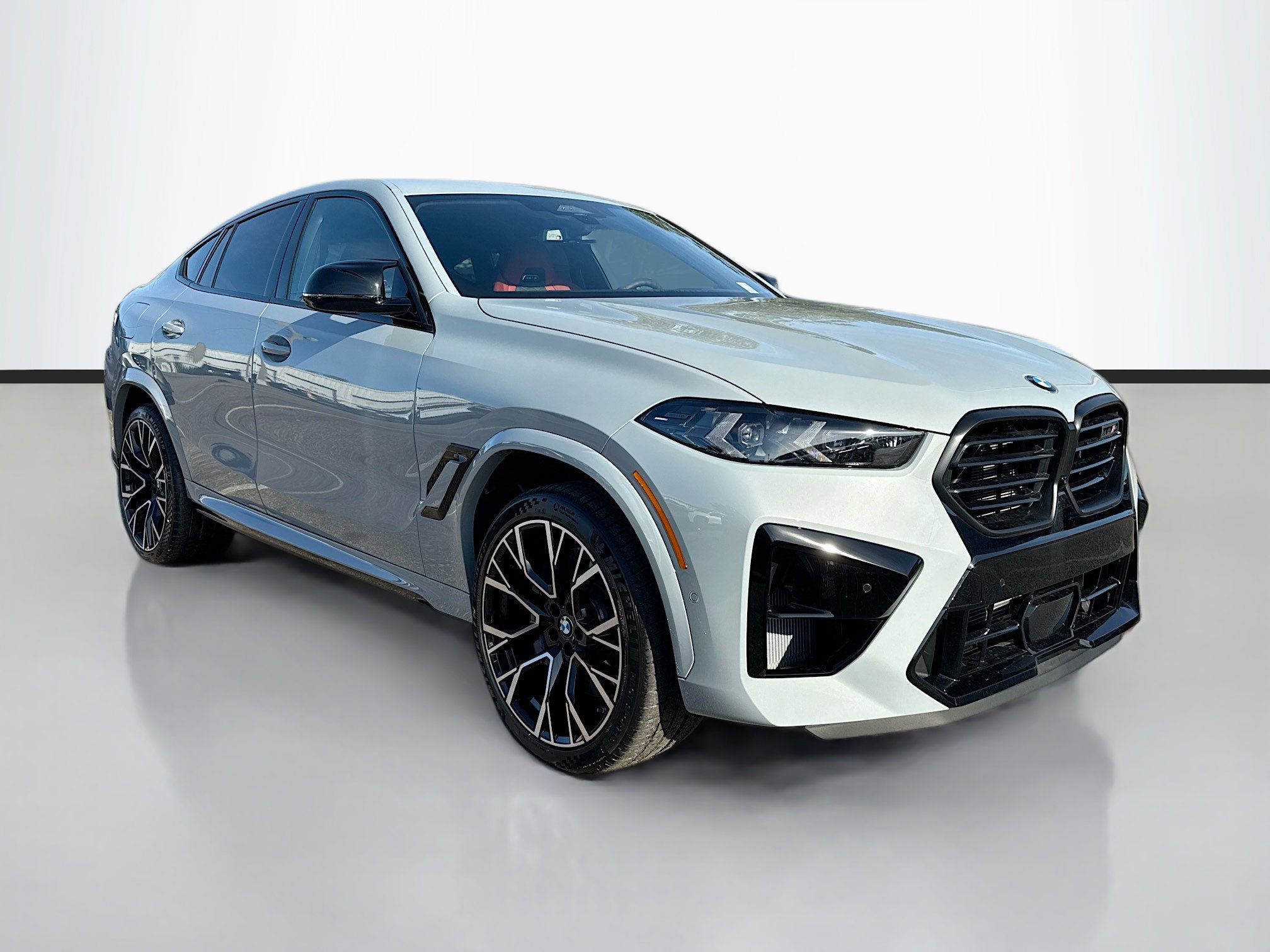 2026 BMW X6 M X6 M's photo