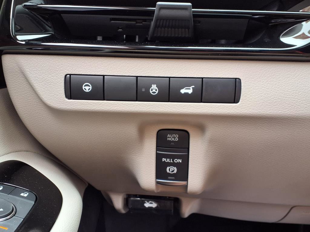 2025 Nissan Murano SL photo 18