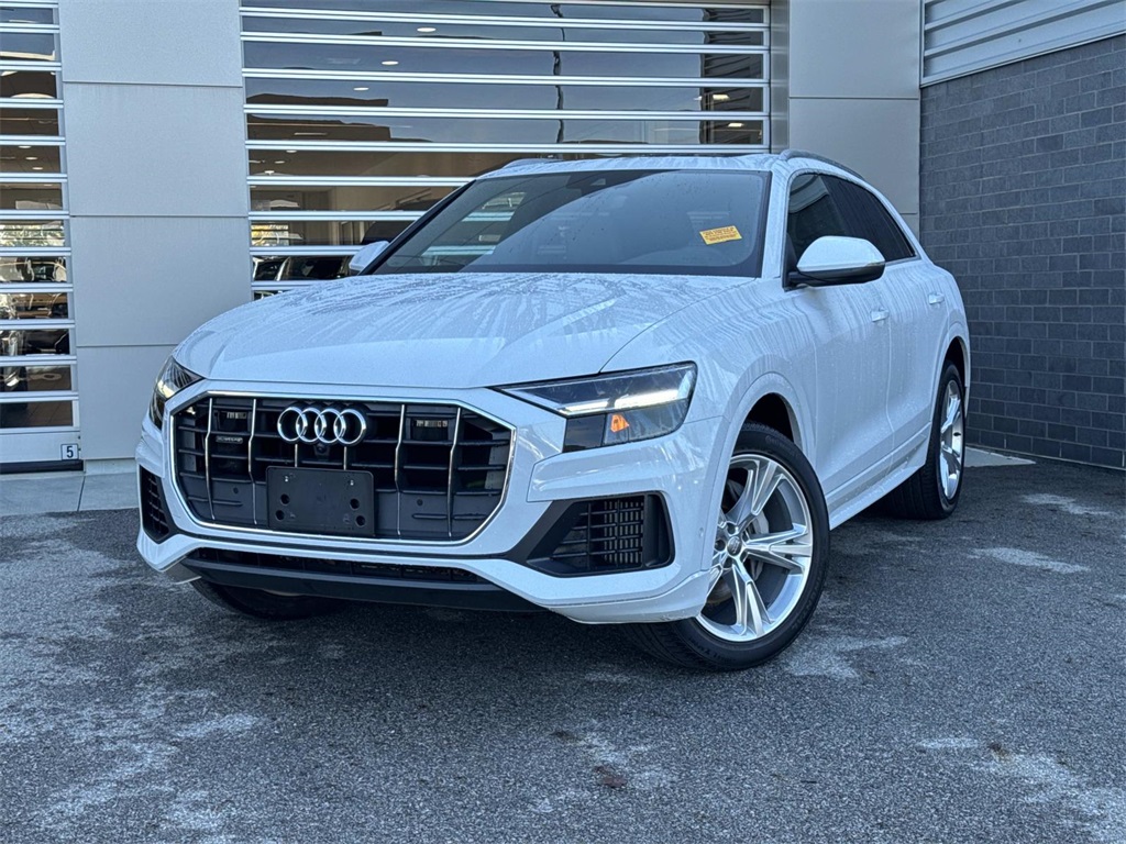 2019 Audi Q8 Premium Plus's photo