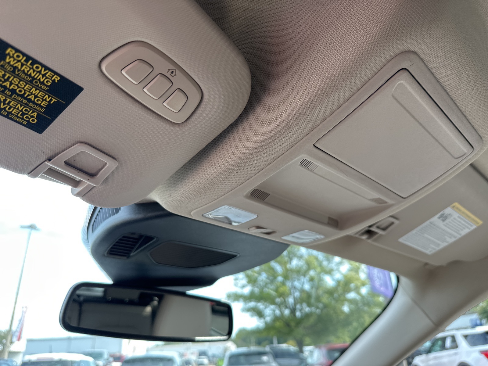 2020 Ford Escape Titanium Hybrid photo 27