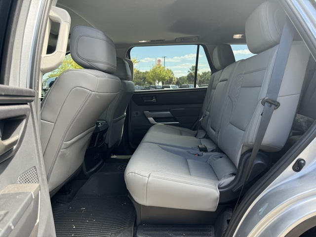 2024 Toyota Sequoia SR5 photo 30